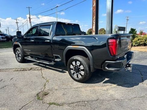 Used 2025 GMC Sierra 2500 Denali w/ Denali Reserve Package AWD/4WD image 21