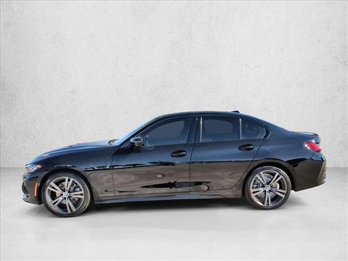 Used 2023 BMW 330i Sedan w/ Driving Assistance Package image 8