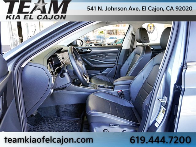 Used 2023 Volkswagen Jetta SEL FWD image 14