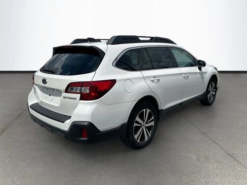 Used 2019 Subaru Outback 2.5i Limited w/ Popular Package #2 AWD/4WD image 7