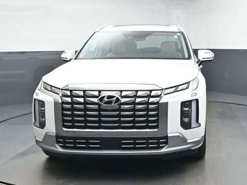 Used 2023 Hyundai Palisade Calligraphy w/ Cargo Package image 3