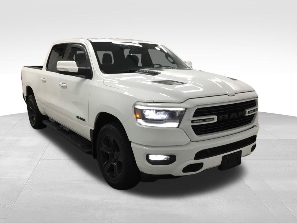 Used 2020 RAM 1500 Sport w/ Level 2 Equipment Goup w/2_L AWD/4WD image 3