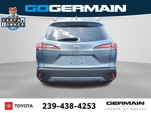 Certified 2023 Toyota Corolla Cross XLE w/ Convenience Package FWD image 10