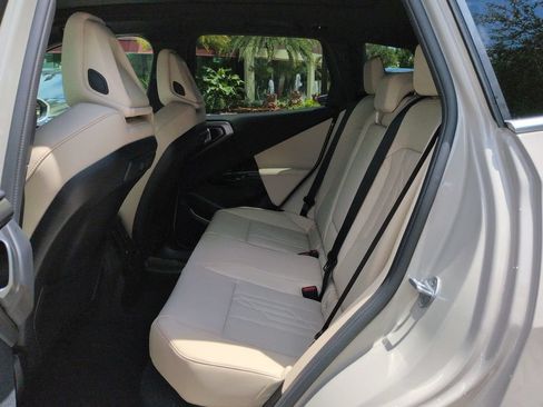 New 2026 BMW X3 xDrive30i w/ Premium Package AWD/4WD image 14