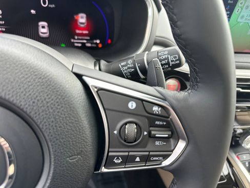 Used 2025 Acura MDX SH-AWD w/ Technology Package image 24