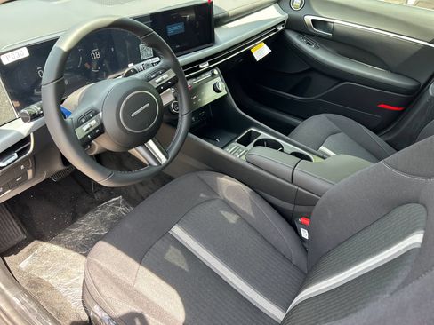 New 2026 Hyundai Sonata SEL FWD image 13