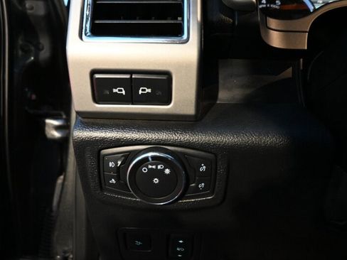 Used 2018 Ford F350 Lariat w/ Lariat Ultimate Package image 33