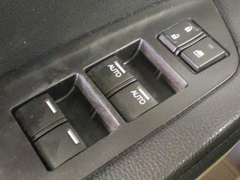 Used 2019 Honda Pilot Elite image 27