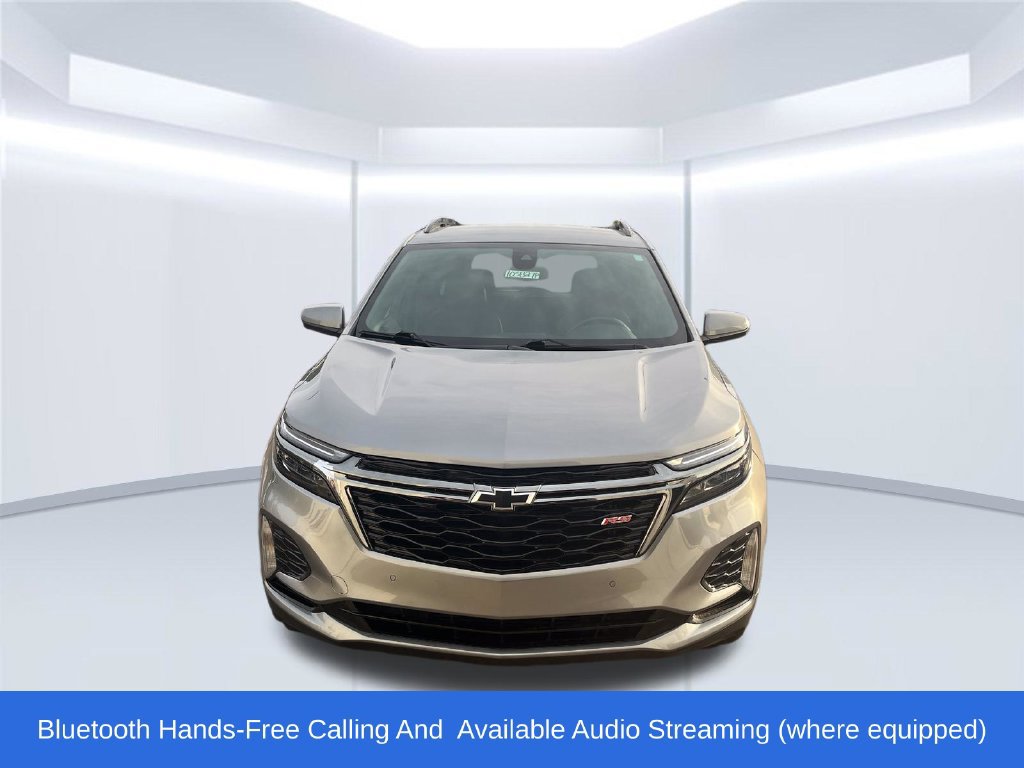 Used 2023 Chevrolet Equinox RS w/ LPO, Floor Liner Package AWD/4WD image 10