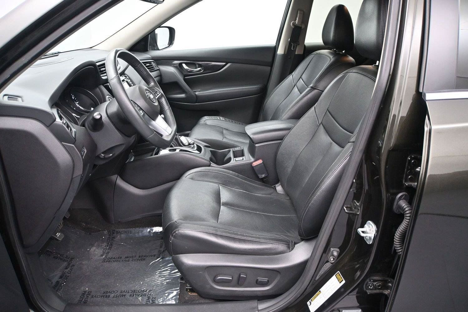 Used 2017 Nissan Rogue SL w/ SL Premium Package AWD/4WD image 6