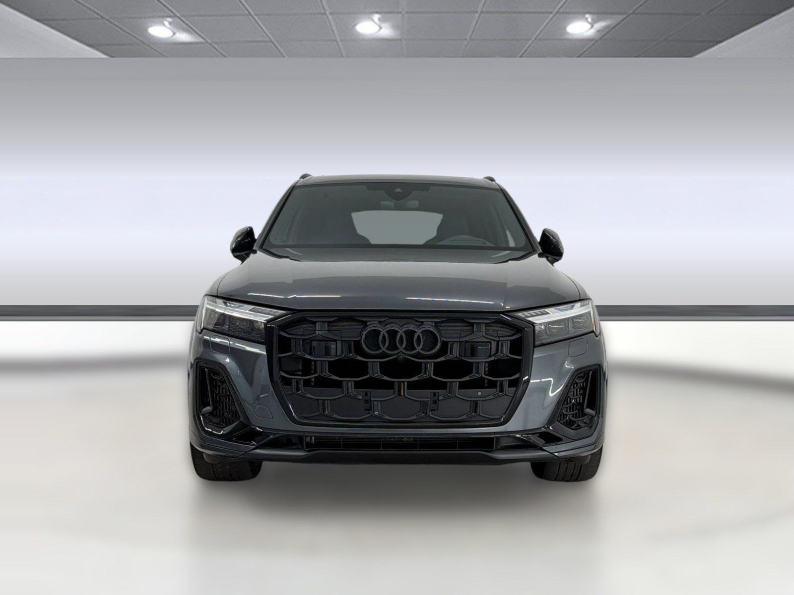 Used 2025 Audi SQ7 Prestige AWD/4WD image 6
