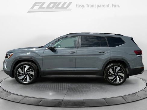 New 2026 Volkswagen Atlas SE image 4