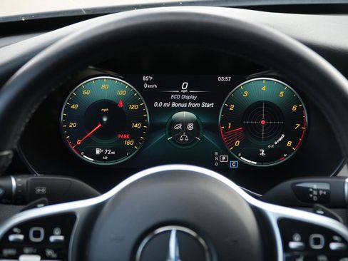 Used 2021 Mercedes-Benz C 300 Sedan image 25