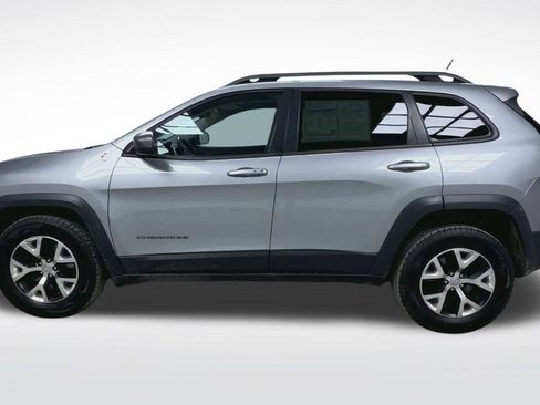 Used 2014 Jeep Cherokee Trailhawk w/ Comfort/Convenience Group image 21