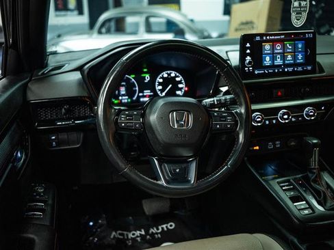 Used 2023 Honda CR-V Sport Touring image 17