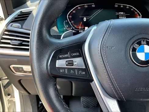 Used 2022 BMW X5 sDrive40i w/ Premium Package RWD image 11
