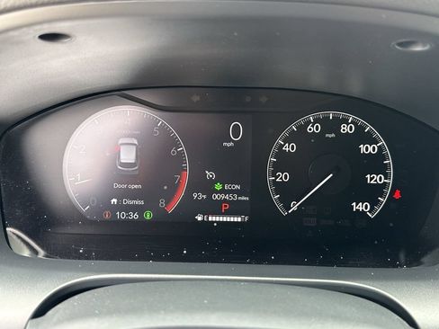 Used 2025 Honda HR-V LX image 31