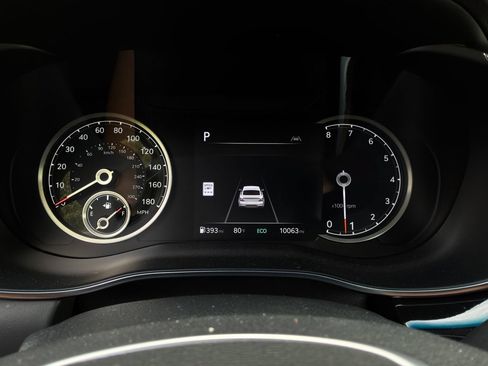 Used 2026 Genesis G70 2.5T RWD image 39