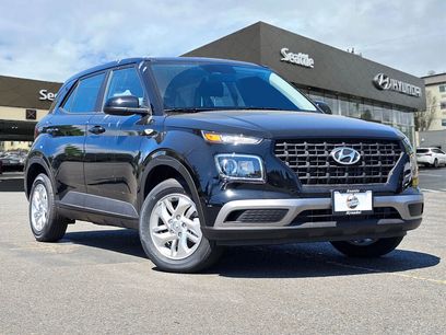 New 2025 Hyundai Venue SE