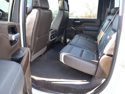 Used 2021 GMC Sierra 3500 Denali w/ Denali Ultimate Package image 15