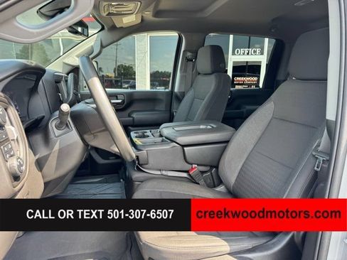 Used 2024 Chevrolet Silverado 2500 Custom w/ Custom Value Package AWD/4WD image 9