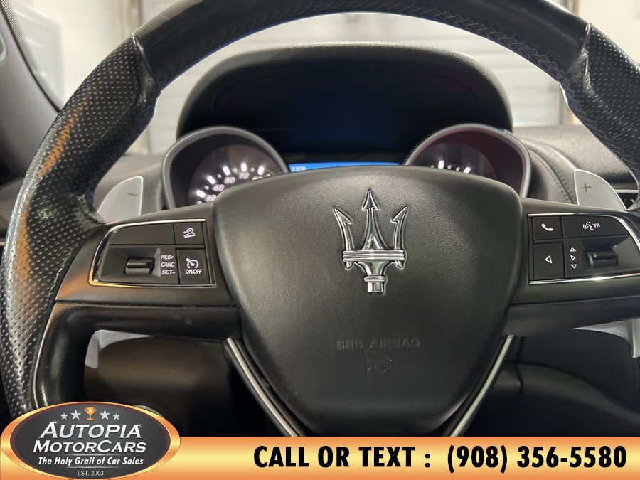 Used 2020 Maserati Levante S AWD/4WD image 29