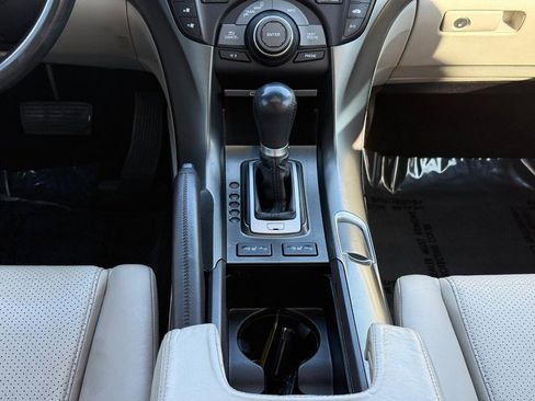 Used 2012 Acura TL w/ Technology Package FWD image 18