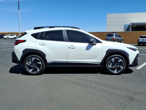 Used 2024 Subaru Crosstrek 2.5i Limited w/ Crosstrek Mirror Package AWD/4WD image 3