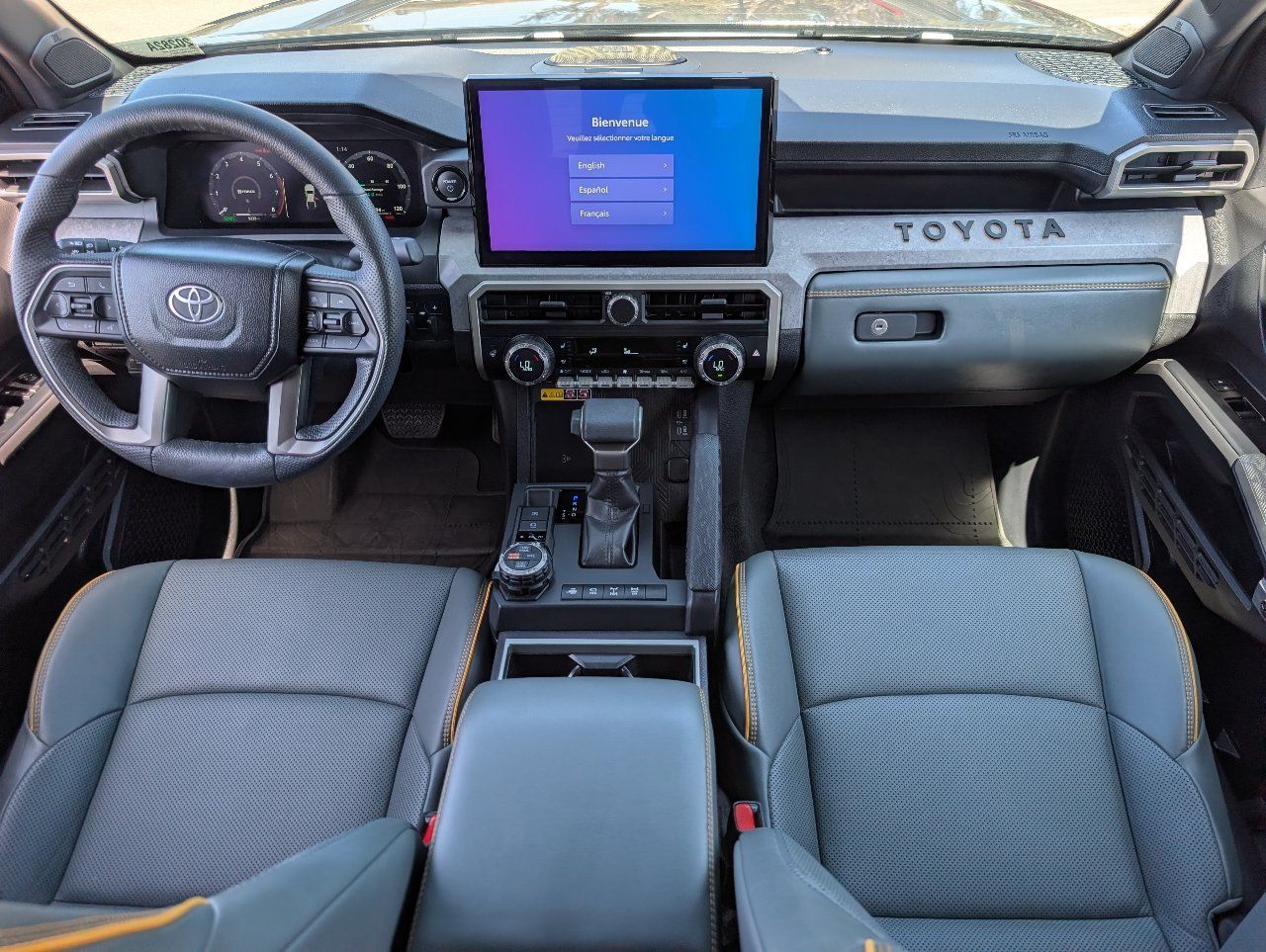 Used 2025 Toyota Tacoma 4x4 Double Cab Hybrid image 4