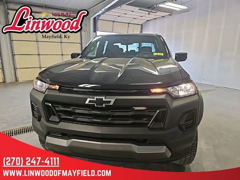 New 2026 Chevrolet Colorado Trail Boss AWD/4WD image 3