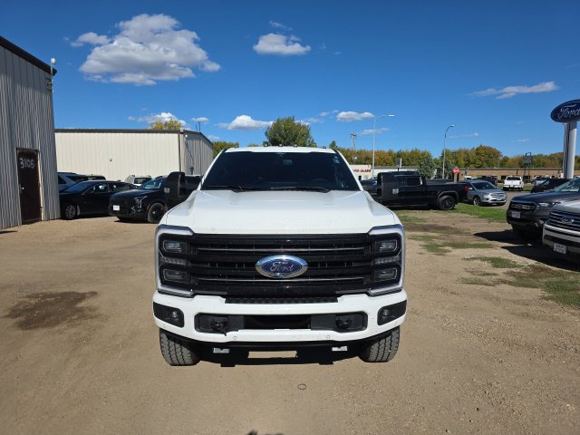 Used 2026 Ford F350 Platinum AWD/4WD image 2