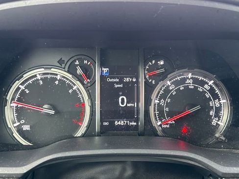 Used 2020 Toyota 4Runner TRD Off-Road image 15