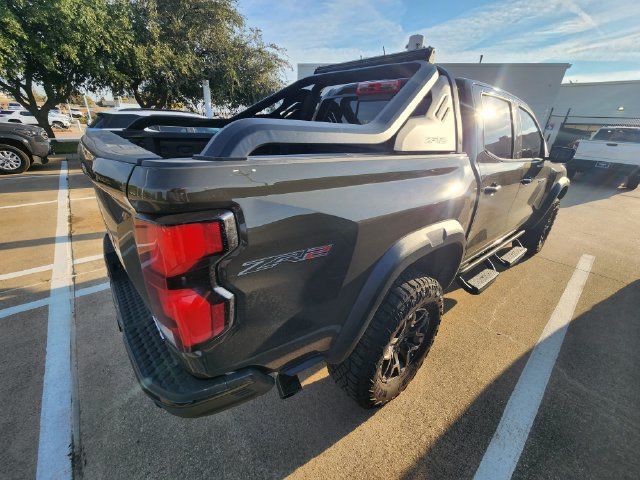 Used 2024 Chevrolet Colorado ZR2 w/ LPO, Sports Bar Package AWD/4WD image 4