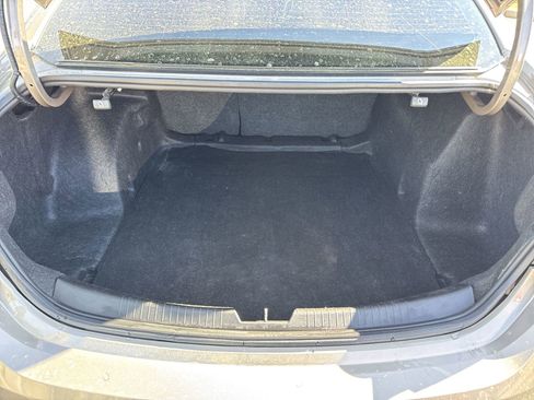 Used 2023 Chevrolet Malibu LT image 31