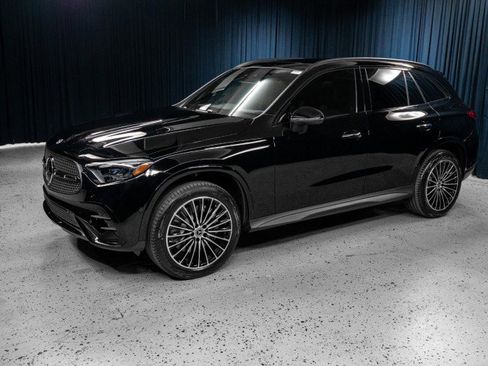 New 2026 Mercedes-Benz GLC 300 4MATIC image 1