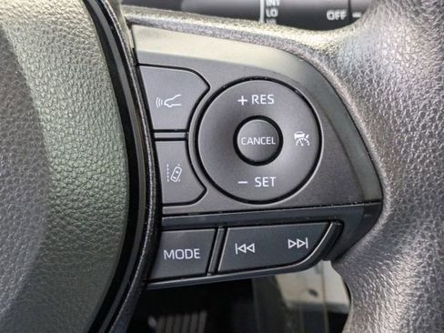 Used 2024 Toyota RAV4 LE image 19