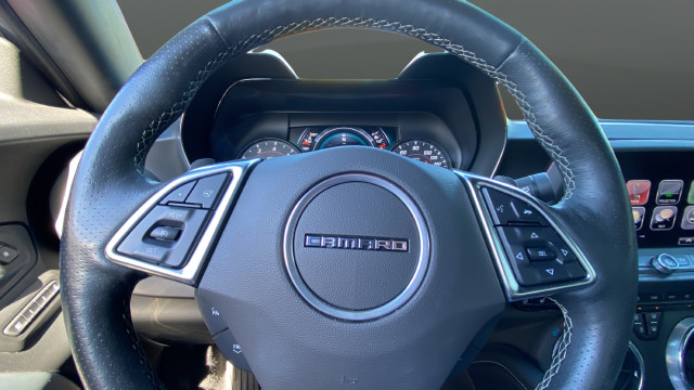 Used 2018 Chevrolet Camaro SS RWD image 14
