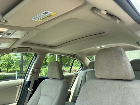 Used 2015 Honda Accord EX image 30