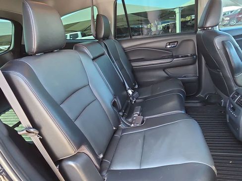 Used 2021 Honda Pilot Special Edition image 17
