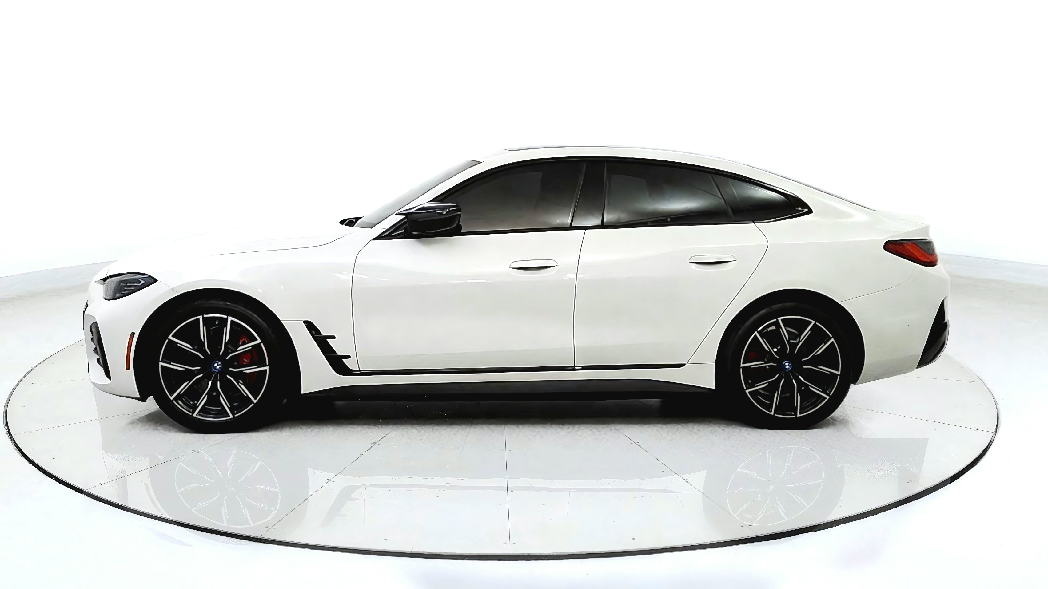 Used 2024 BMW i4 M50 w/ Premium Package AWD/4WD image 4