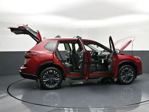 New 2026 Nissan Rogue Platinum w/ Platinum Premium Package AWD/4WD image 36