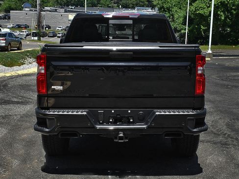 Used 2026 Chevrolet Silverado 1500 LT Trail Boss w/ LT Trail Boss Premium Package AWD/4WD image 8