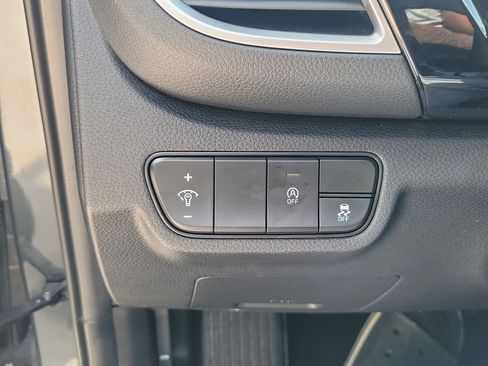 Used 2025 Kia Seltos S FWD image 28