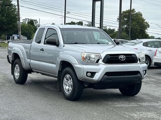 Used 2013 Toyota Tacoma 4x4 Access Cab V6 w/ SR5 Pkg video 1