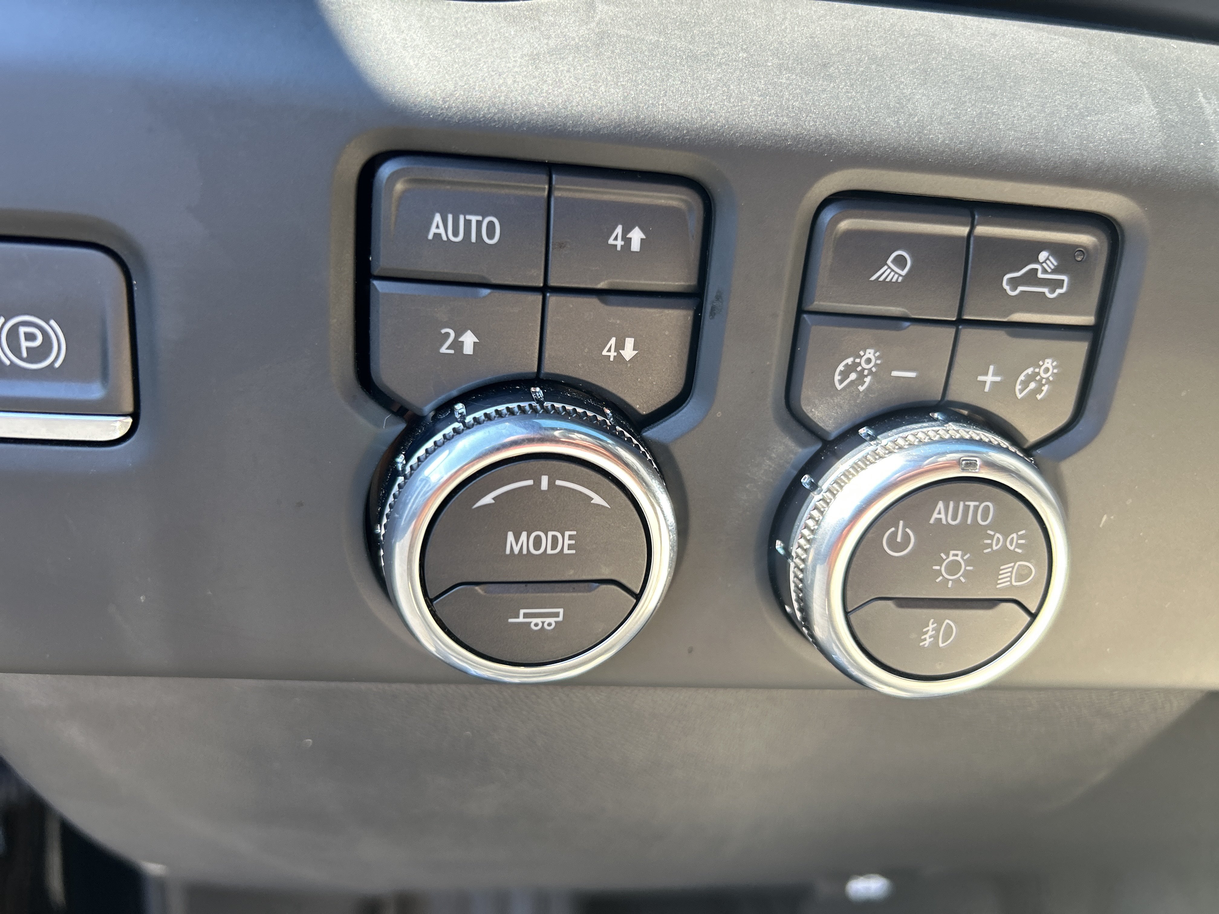 Used 2023 GMC Sierra 1500 AT4 w/ AT4 Premium Package AWD/4WD image 34