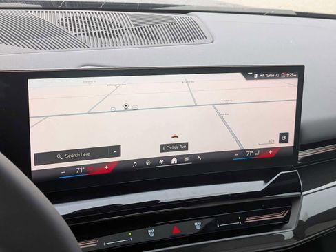 Used 2024 BMW 530i 530i w/ Premium Package image 29