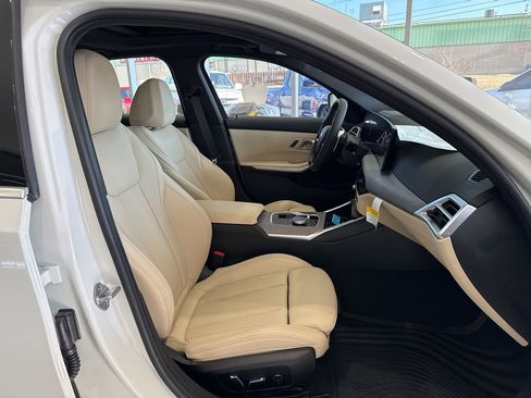 New 2026 BMW 330i xDrive Sedan w/ Convenience Package image 49