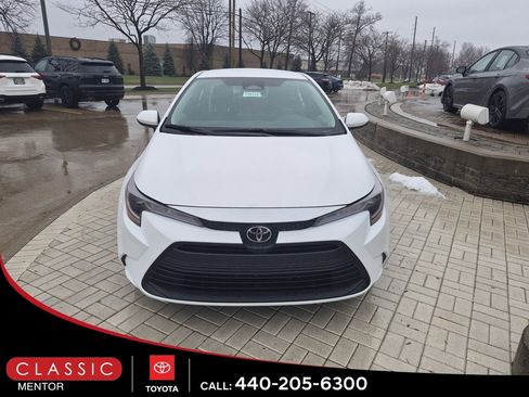 New 2026 Toyota Corolla LE image 3