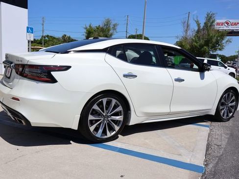 Used 2021 Nissan Maxima Platinum w/ Sport Mat Group FWD image 8
