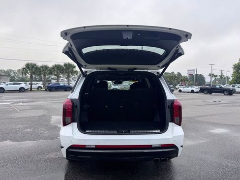 Used 2024 Hyundai Palisade Calligraphy image 5